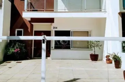 Casa para venda - 173.43m², 3 dormitórios, sendo 3 suites, 2 vagas - hípica