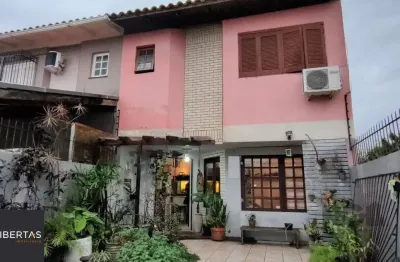 Casa para venda - 116.48m², 3 dormitórios, sendo 1 suites, 2 vagas - guarujá