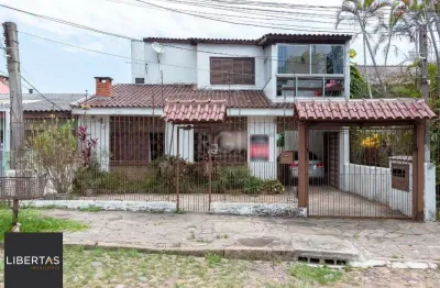 Casa para venda - 149.99m², 6 dormitórios, sendo 2 suites, nonoai