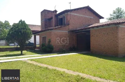 Casa para venda com 2 dormitórios e 3 vagas no bairro belém novo