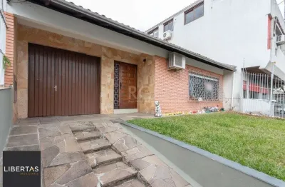 Casa para venda - 160m², 3 dormitórios, sendo 2 suites, 3 vagas - cristal