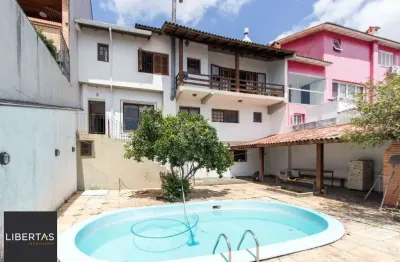 Casa para venda - 336.21m², 3 dormitórios, sendo 1 suites, 3 vagas - nonoai