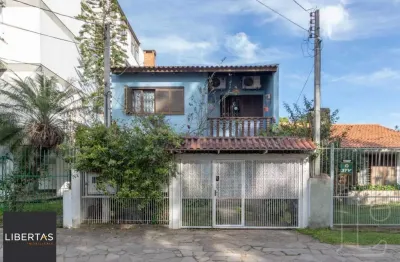 Sobrado para venda - 241m², 4 dormitórios, sendo 1 suites, 1 vaga - camaquã