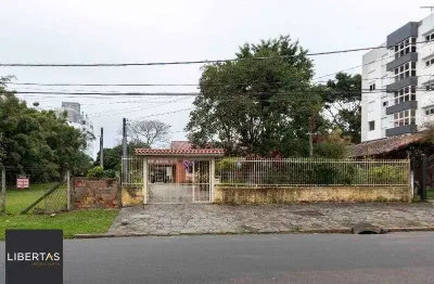 Casa para venda - 231.72m², 4 dormitórios, sendo 1 suites, 3 vagas - tristeza