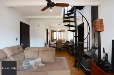Vende-se ampla cobertura 3 quartos com vaga, lareira e churrasqueira - 175m² - auxiliadora