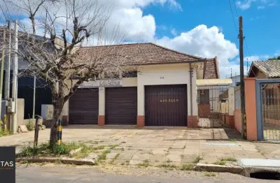 Casa com 3 quartos à venda na Rua Ângelo Dourado, 220, Anchieta, Porto Alegre