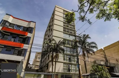 Apartamento 3 quartos, 2 suítes, closet e 1 vaga de garagem no bairro bom fim em porto alegre.