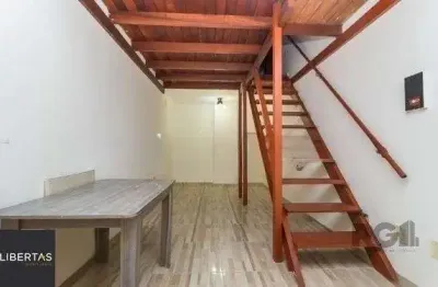 Sala comercial trasnformada em stúdio de 1 dormitório