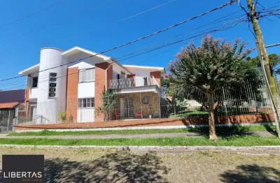 Casa com 5 quartos à venda na Rua Morano Calabro, 117, Jardim Isabel, Porto Alegre