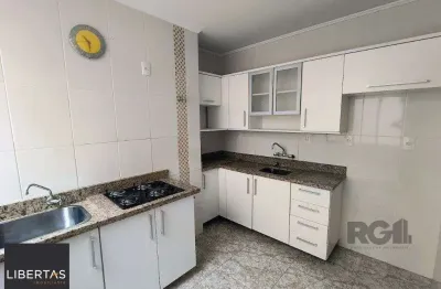 Apartamento com 02 dormitório no bairro floresta em porto alegre.