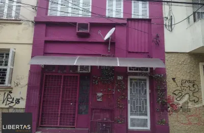 Prédio comercial,280,50m2 de área de terreno,na cidade baixa
