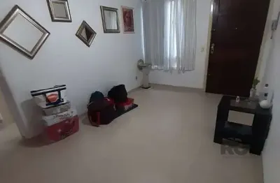Apartamento com 2 quartos à venda na Rua Padre João Batista Reus, 3347, Camaquã, Porto Alegre