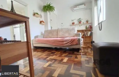 Apartamento 60m², 3 dormitórios, 1 vaga no bairro santo antonio