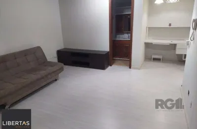 Kitnet / Stúdio à venda na Avenida Saturnino de Brito, 380, Vila Jardim, Porto Alegre