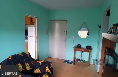Apartamento com 2 quartos e 1 vaga no bairro vila nova.