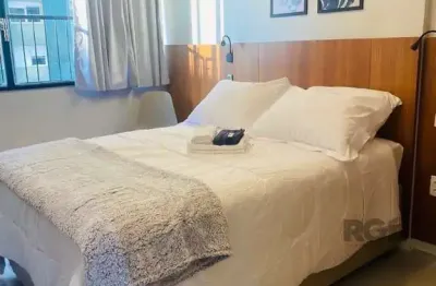 Kitnet / Stúdio à venda na Avenida Senador Salgado Filho, 327, Centro Histórico, Porto Alegre