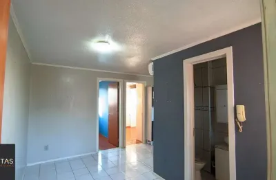 Apartamento todo reformado, 2 dormitórios, 1 vaga de garagem.  prox. a baltazar e colégio são francisco. r: paulo renato katzer de souza.