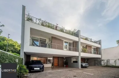 Casa em condomínio fechado com 3 quartos à venda na Rua Caeté, 216, Vila Assunção, Porto Alegre