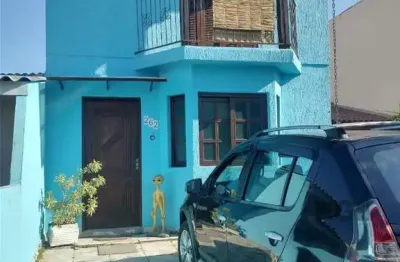 Casa com 3 quartos à venda na Rua Enio Berwanger, 262, Hípica, Porto Alegre