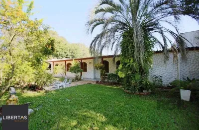 Casa à venda na Rua Dolores Duran, 190, Lomba do Pinheiro, Porto Alegre