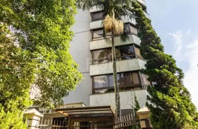 Espetacular apto. semi mobiliado no bairro rio branco, porto alegre/rs, um por andar, 195m, andar alto, lareira, churrasqueira, 3 suites, 4 vagas