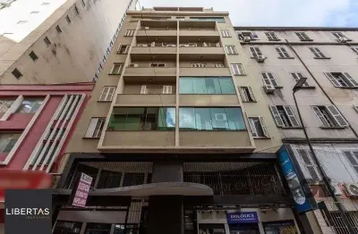 Apartamento 44m² - 1 dormitório no centro histórico