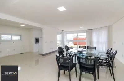 Excelente cobertura de 238m² com 3 dormitórios e 2 vagas.