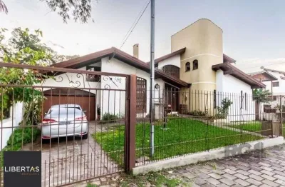 Casa 303m² - 4 dormitórios, 2 vagas no bairro santo antônio