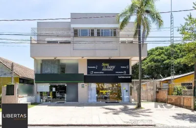 Apartamento com uma cobertura horizontal com 329,10 m² privativos com suíte