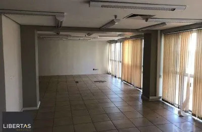 Sala comercial à venda na Rua Chaves Barcelos, 27, Centro Histórico, Porto Alegre