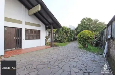 Terreno à venda na Avenida da Cavalhada, 3410, Cavalhada, Porto Alegre