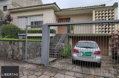 Casa para venda - 460m², 3 dormitórios, 3 vagas - três figueiras