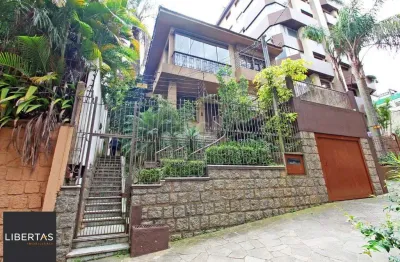 Casa para venda - 464.5m², 3 dormitórios, sendo 1 suites, 3 vagas - petrópolis