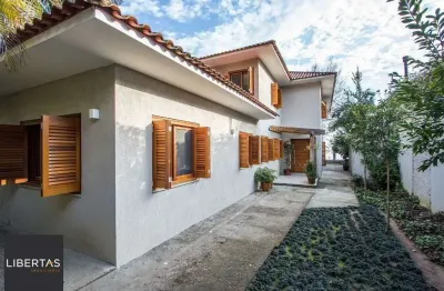 Casa para venda - 420m², 4 dormitórios, sendo 3 suites, 5 vagas - tristeza