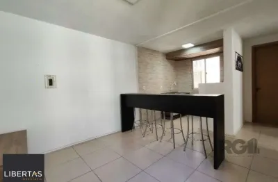 Apartamento com 2 quartos à venda na Beco Pedro Rodrigues Bittencourt, 145, Vila Nova, Porto Alegre