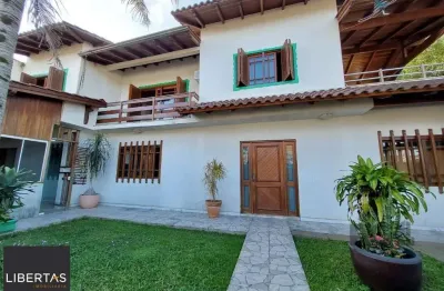 Casa sobrado, 2 dormitórios, 1 suíte, vaga de garagem, bairro pq da matriz