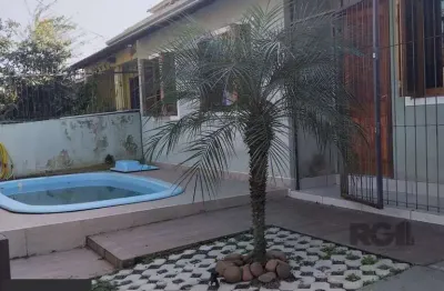 Casa para venda - 272m², 3 dormitórios, sendo 1 suites, 2vagas - porto verde