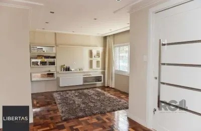Casa de 197m² - 5 dormitórios, 3 vagas no bairro rubem berta