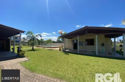 Chácara / sítio com 2 quartos à venda na Rua Oito Mil e Quinze, 99, Lageado, Porto Alegre