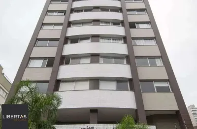 Apartamento de 3 quartos, suíte e 2 vagas de garagem petrópolis em porto alegre.