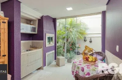 Casa com 5 quartos 240m² privativos no condomínio parque iguaçu. bairro ecoville