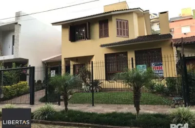 Casa com 4 quartos à venda na Rua Abdo Jorge Curi, 225, Parque Santa Fé, Porto Alegre