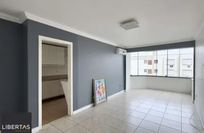 Apartamento com 2 quartos à venda na Rua Coronel Fernando Machado, 387, Centro Histórico, Porto Alegre