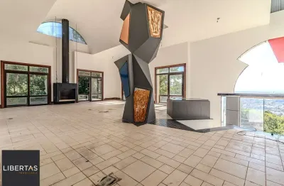 Casa para venda - 1000m², 5 dormitórios, sendo 5 suites, 8 vagas - teresópolis