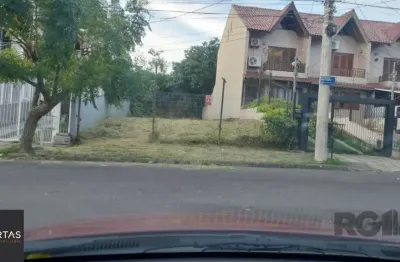Terreno à venda na Rua Doutor Sady Soares, 69, Guarujá, Porto Alegre
