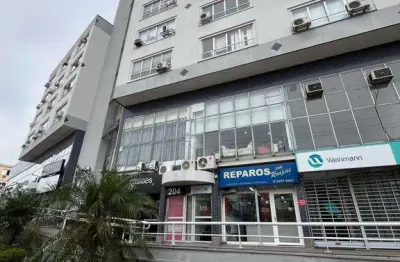 Sala comercial à venda na Avenida Wenceslau Escobar, 3033, Tristeza, Porto Alegre