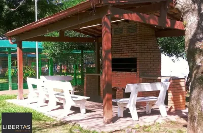 Apartamento com 2 quartos,com box,no bairro humaitá