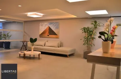 Lindo apartamento 2 dormitórios com 1 suíte, amplo garden e 2 vagas no bairro bom fim.