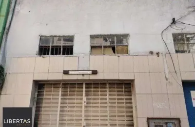 Prédio na duque de caxias, desocupado espaço amplo. preço atrativo.