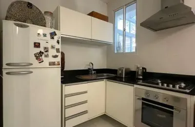 Apartamento 1 dormitório, 51m2 area externa ,bairro menino deus,